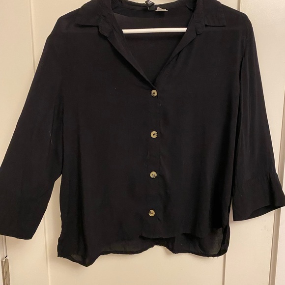 H&M Women Tops - Picture 4 of 7